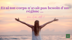 Femme de dos, bras ouverts face à la mer au coucher du soleil, symbole de liberté, de réconciliation avec soi, et de refus des régimes – article GlamNature.